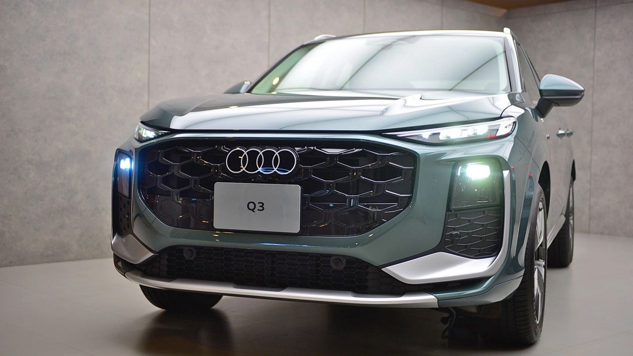 NEW AUDI Q3 Best Cars 2026 น้ำมัน 1 ถัง 55 ลิตร วิ่งไกล 1,000 km.