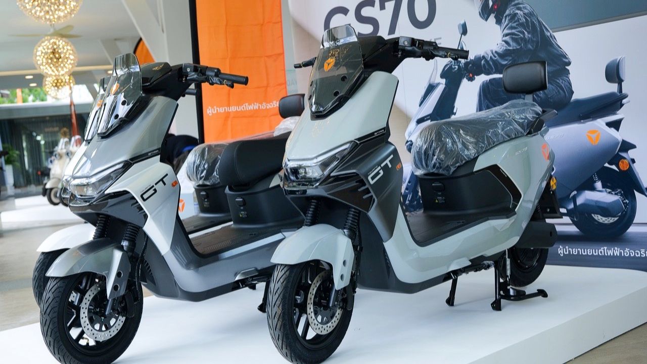 วิ่งไกล ราคาถูกใจไรเดอร์ จักรยานยนต์ไฟฟ้า Yadea รุ่น GT80 และ GT80-P