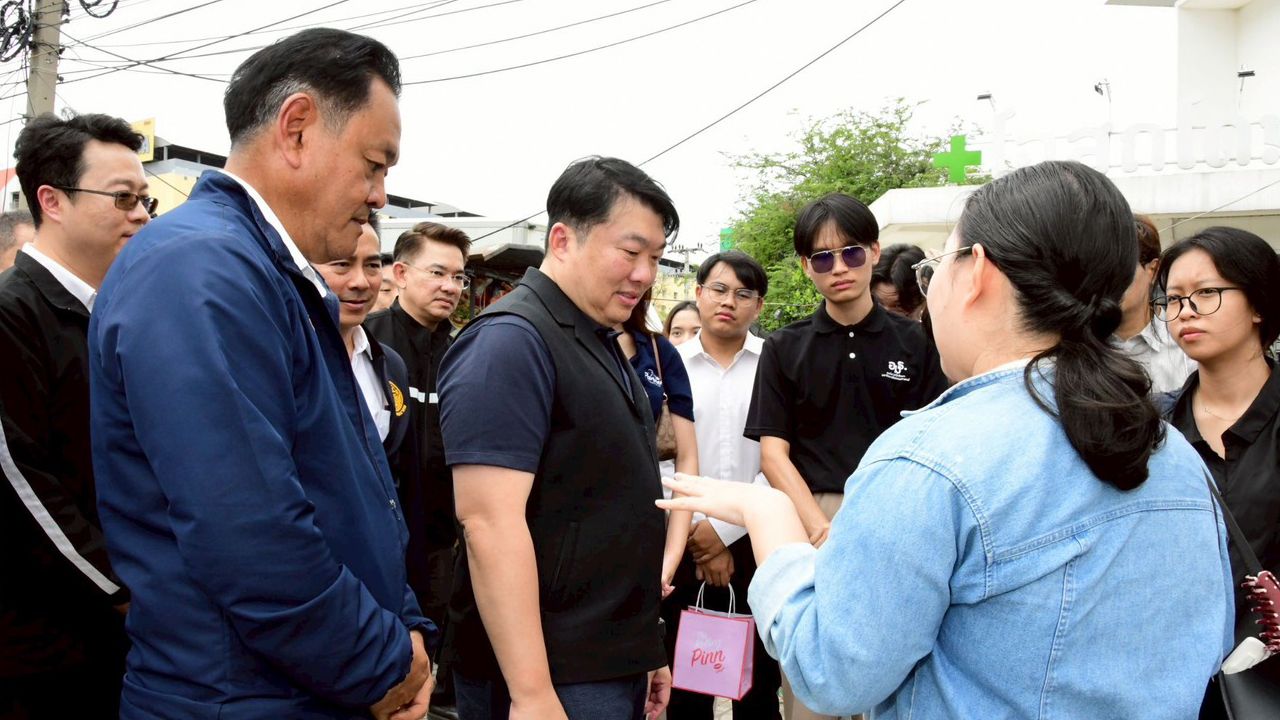 “สิริพงศ์” สั่งลุยคมนาคมปทุมธานี ดันฟีดเดอร์รังสิตเชื่อมไฮสปีด จี้ บขส.ถกเอกชนต่อหลังคา