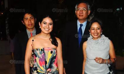 พระนัดดาสมเด็จฯกรมหลวงฯวิวาห์เรียบง่ายพอเพียง