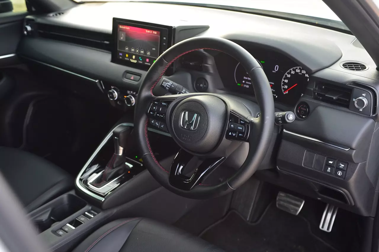 สัมผัสแรก ทดสอบ HONDA NEW HR-V e:HEV RS 