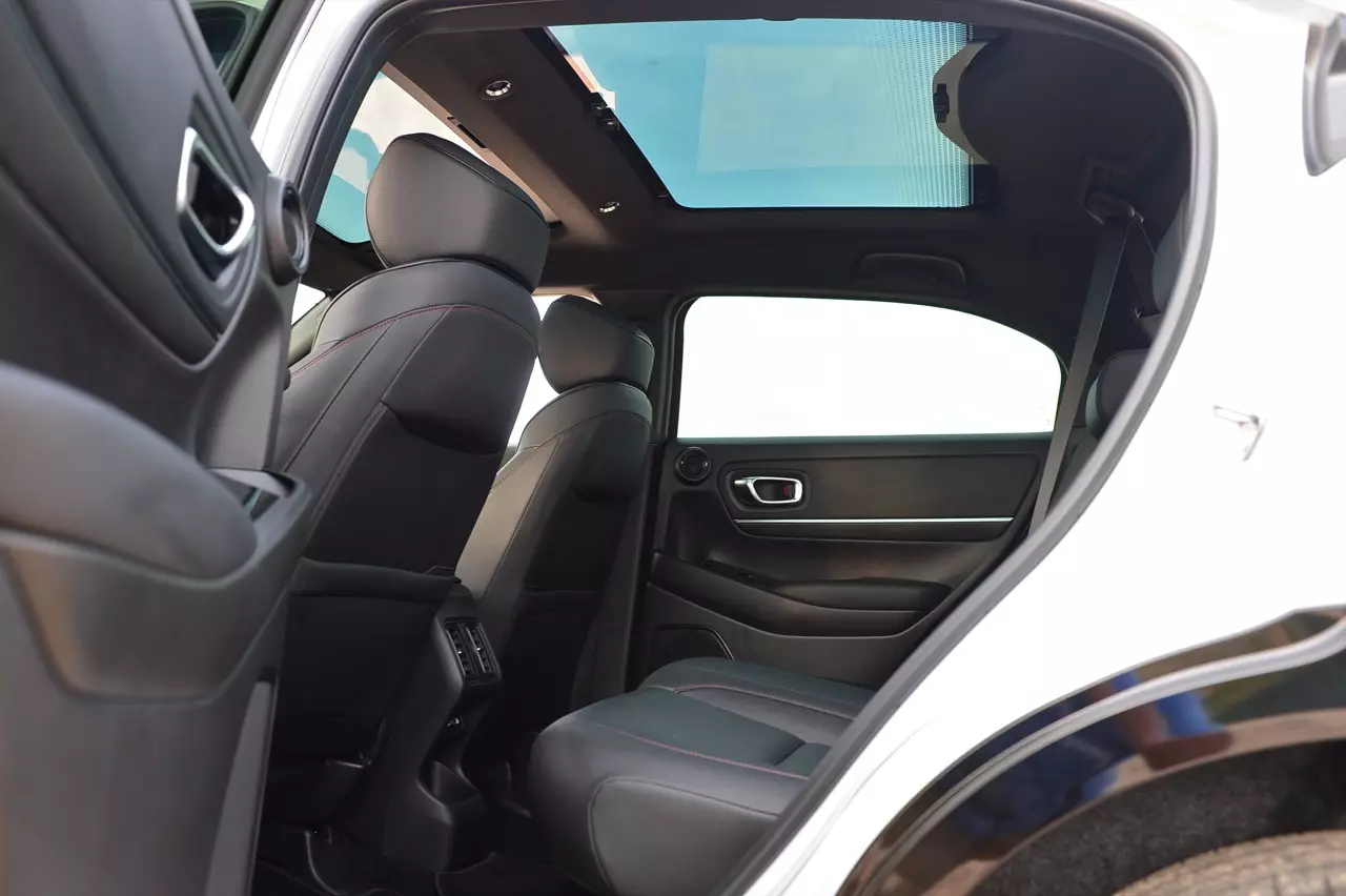 สัมผัสแรก ทดสอบ HONDA NEW HR-V e:HEV RS 