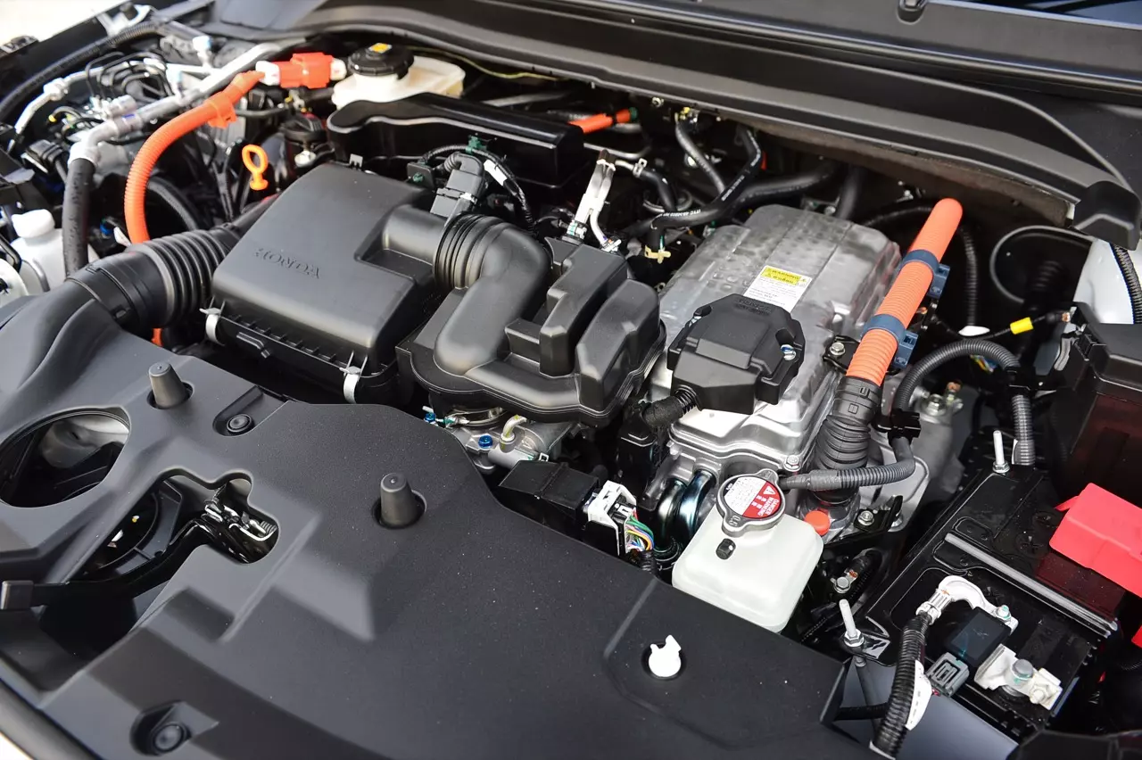 สัมผัสแรก ทดสอบ HONDA NEW HR-V e:HEV RS 