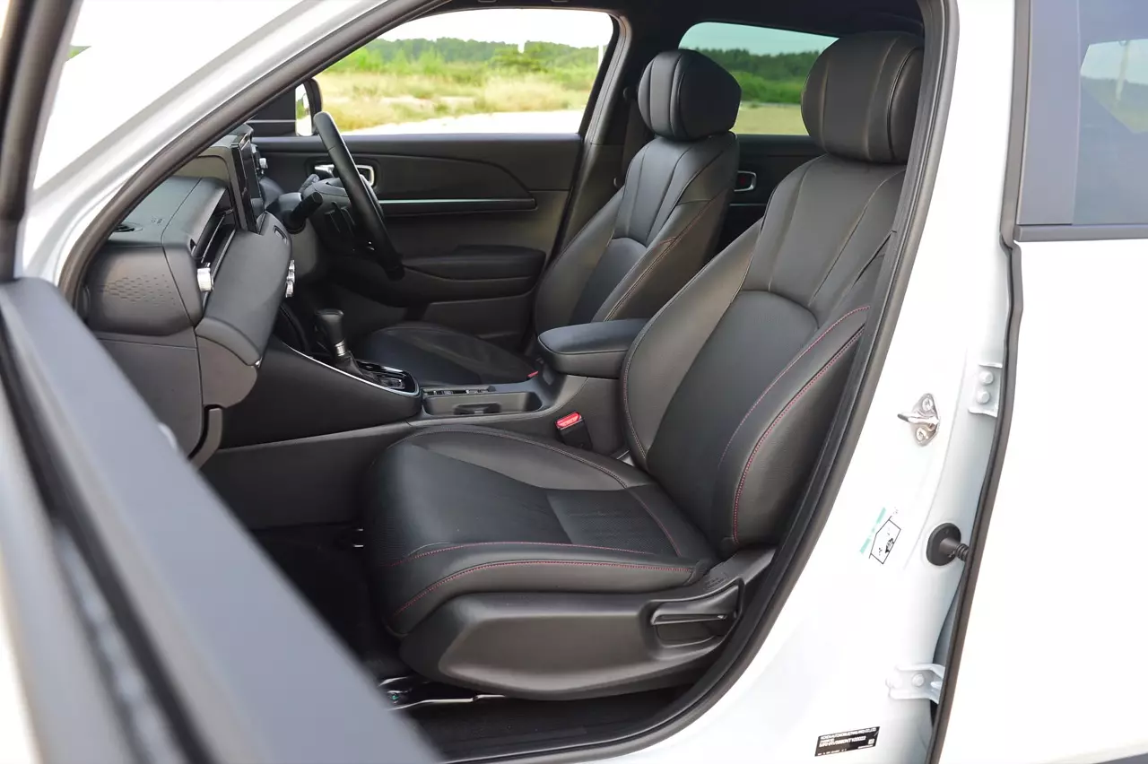 สัมผัสแรก ทดสอบ HONDA NEW HR-V e:HEV RS 
