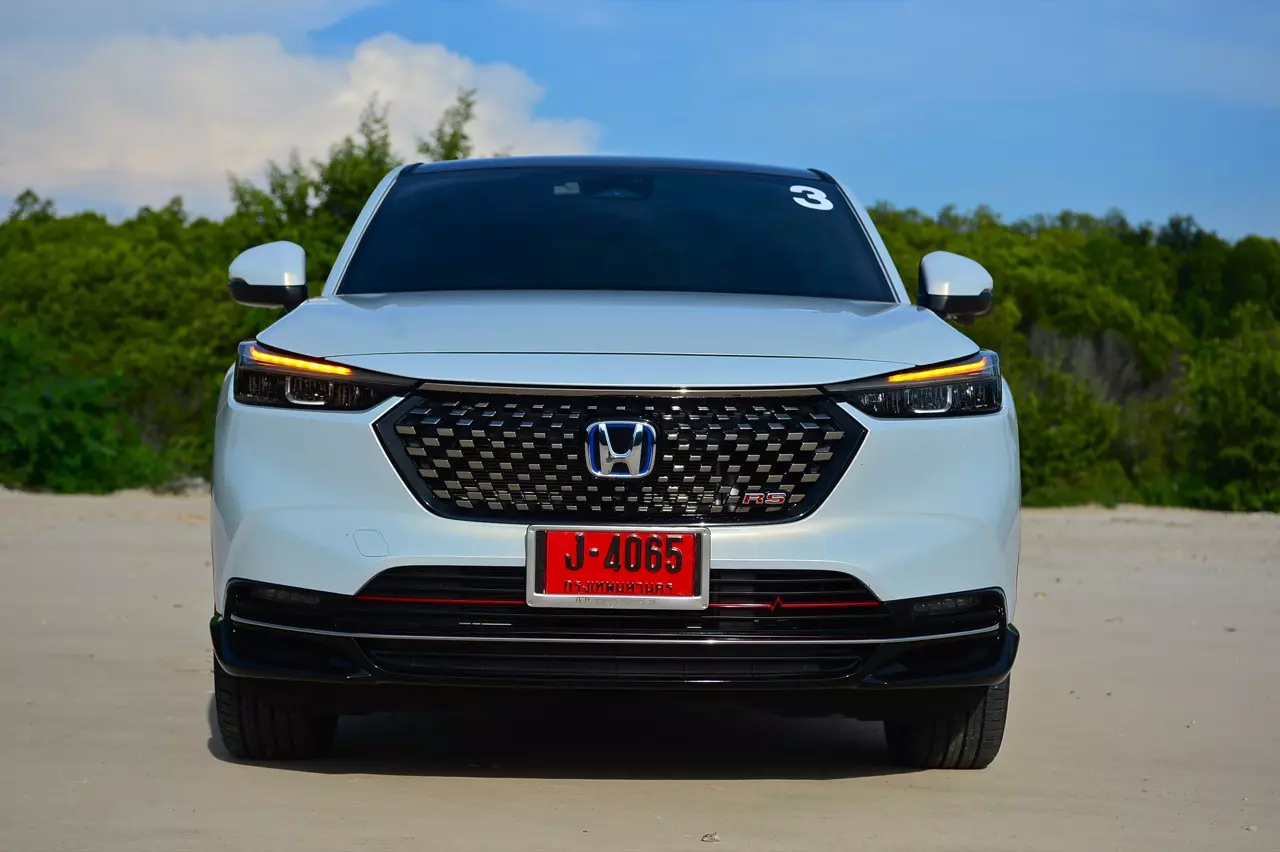 สัมผัสแรก ทดสอบ HONDA NEW HR-V e:HEV RS 