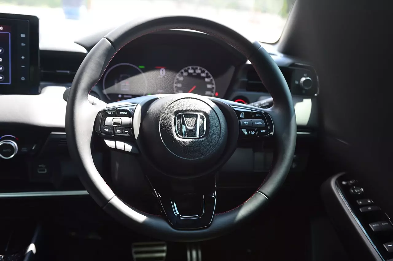 สัมผัสแรก ทดสอบ HONDA NEW HR-V e:HEV RS 
