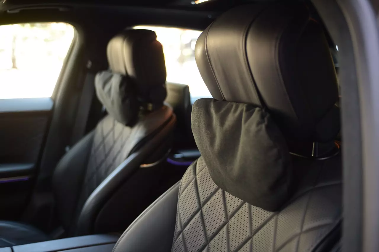 ประกอบไทย วิ่งไกลด้วยเครื่องและมอเตอร์ Mercedes-Benz S 580 e AMG Premium