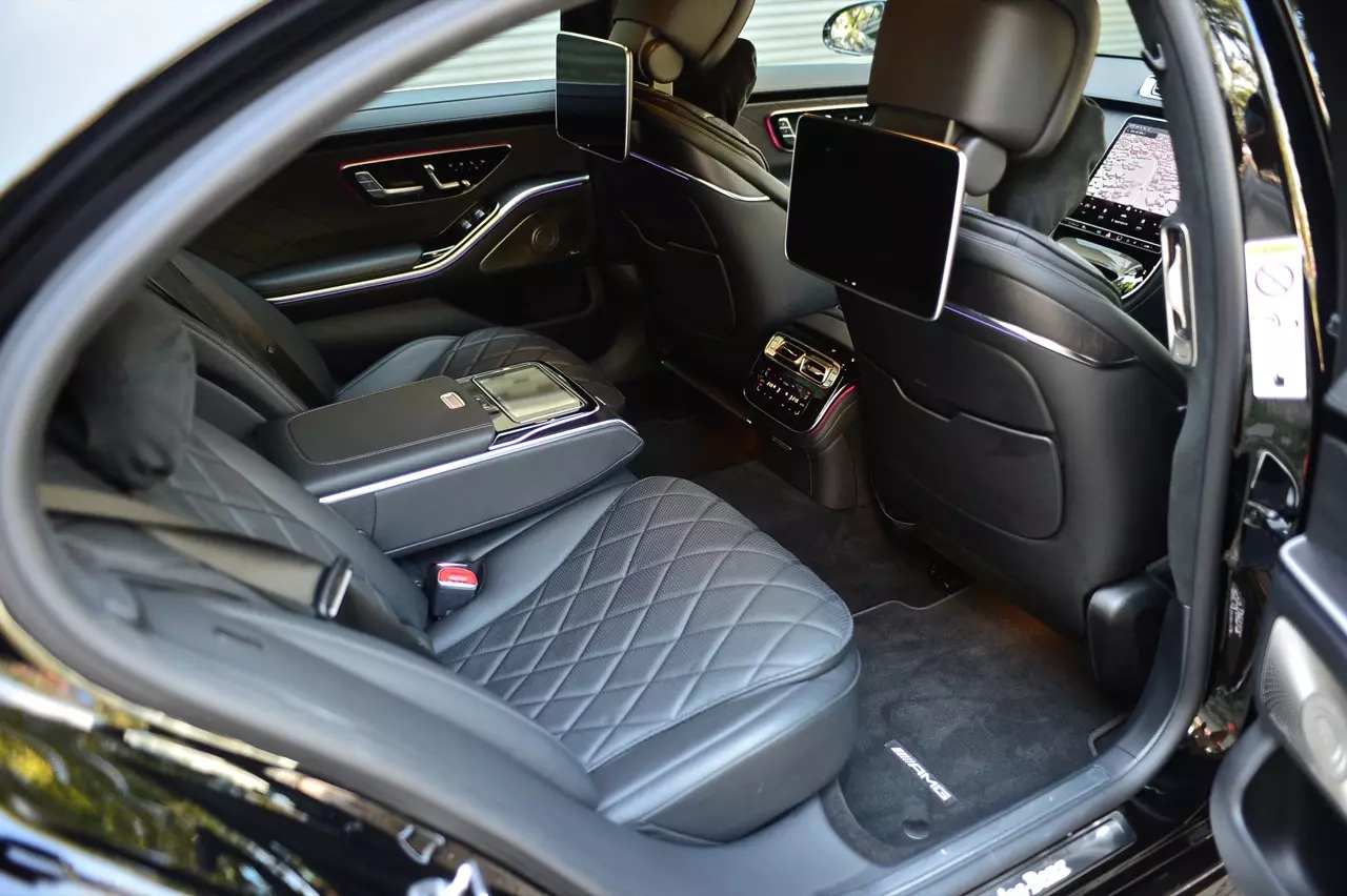 ประกอบไทย วิ่งไกลด้วยเครื่องและมอเตอร์ Mercedes-Benz S 580 e AMG Premium