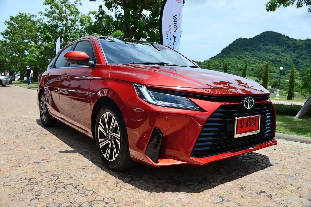ขับดีราคาโดน! ทดสอบ ALL NEW TOYOTA YARIS ATIV PREMIUM LUXURY หกแสนแก่ๆ คุณแม่อยากได้ 