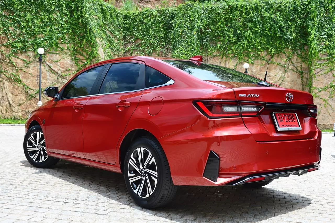 ขับดีราคาโดน! ทดสอบ ALL NEW TOYOTA YARIS ATIV PREMIUM LUXURY หกแสนแก่ๆ คุณแม่อยากได้ 