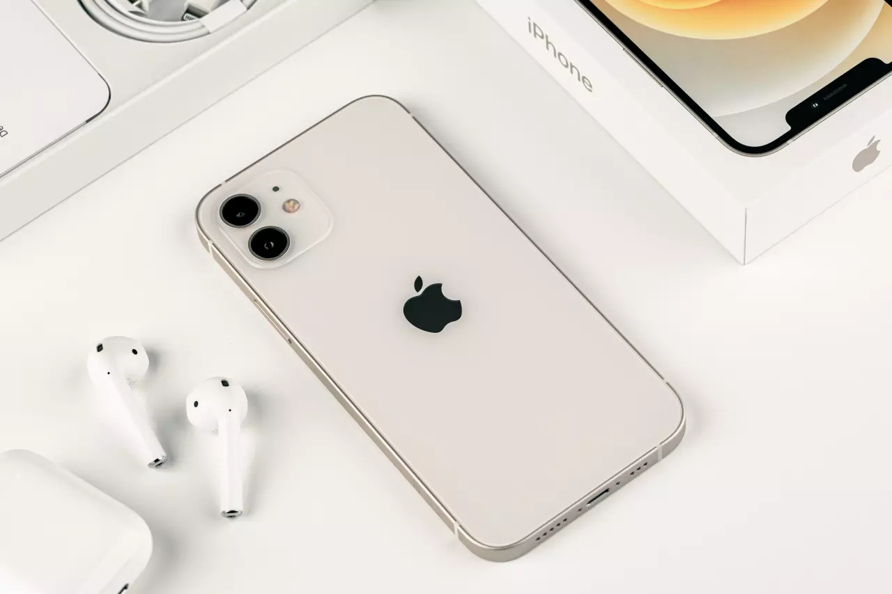 เช็กราคาไอโฟน 14 (iPhone 14) เครื่องเปล่า-ติดโปร ครบทุกค่าย