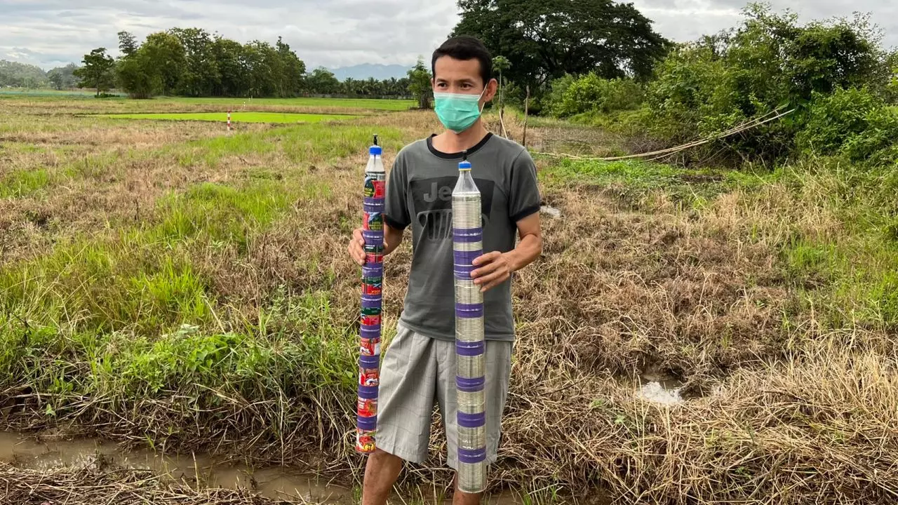หนุ่มแพร่ประดิษฐ์อุปกรณ์ไล่นก ดีไม่แพ้ประทัด แต่ไม่เสี่ยงระเบิดใส่มือ