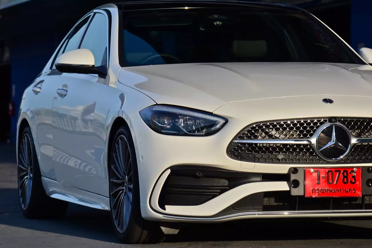 ประกอบไทยราคาดีงาม MERCEDES-BENZ NEW C-CLASS C220D AMG DYNAMIC 