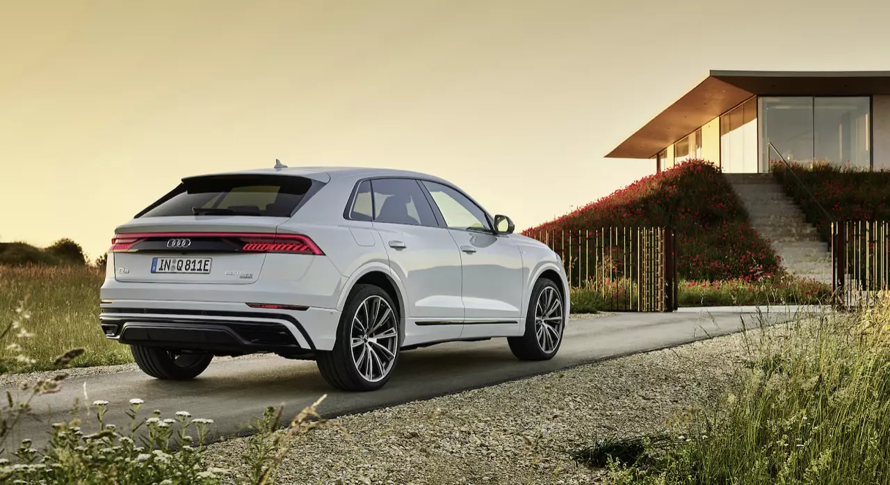 Audi shop q8 hybrid