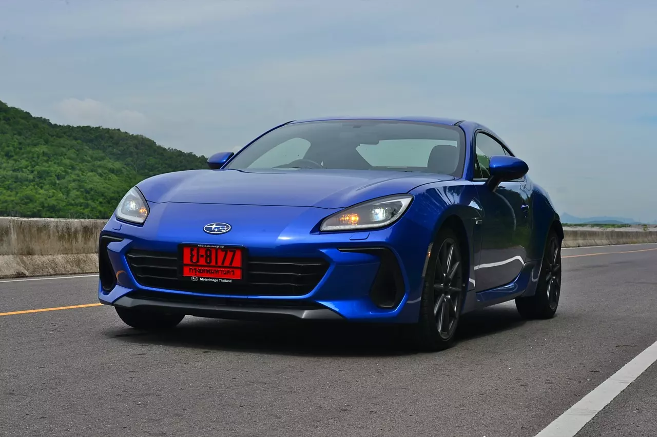 เล็กแต่ร้าย ทดสอบ SUBARU NEW BRZ EYESIGHT 6AT