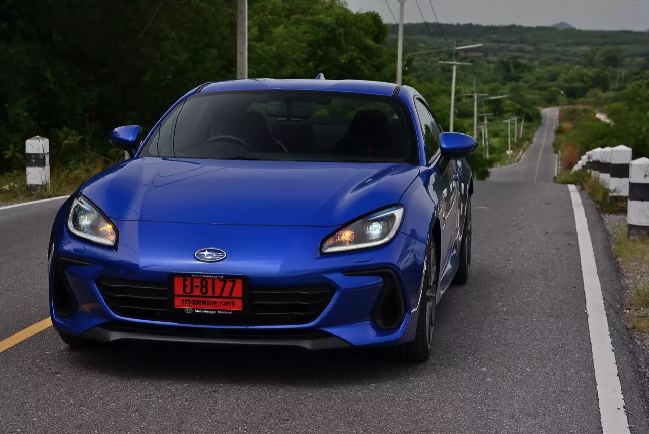เล็กแต่ร้าย ทดสอบ SUBARU NEW BRZ EYESIGHT 6AT
