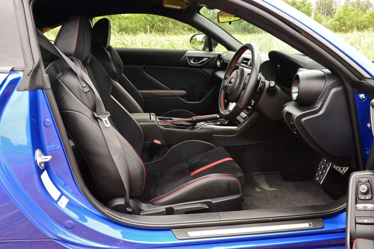 เล็กแต่ร้าย ทดสอบ SUBARU NEW BRZ EYESIGHT 6AT