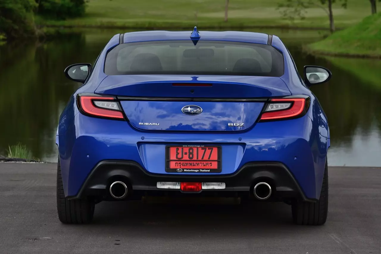 เล็กแต่ร้าย ทดสอบ SUBARU NEW BRZ EYESIGHT 6AT