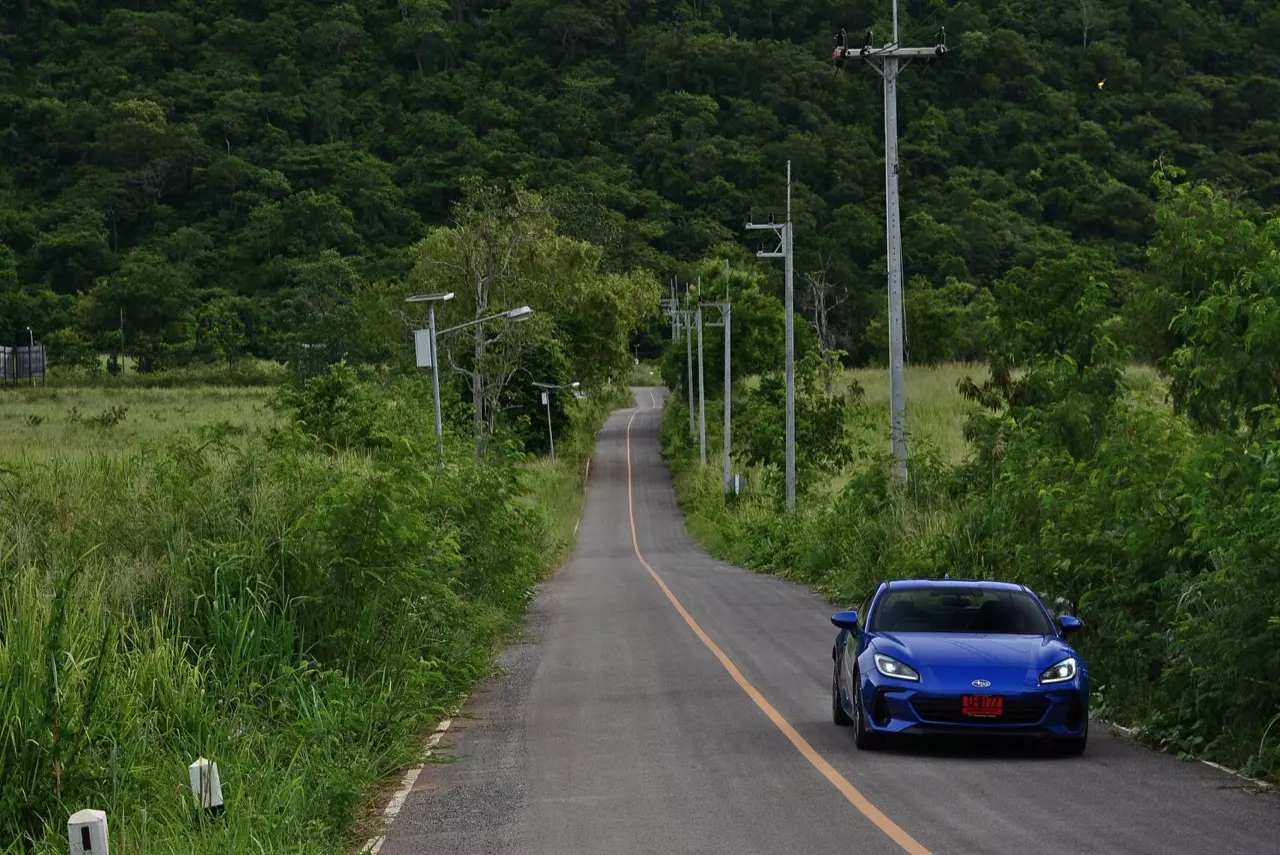เล็กแต่ร้าย ทดสอบ SUBARU NEW BRZ EYESIGHT 6AT