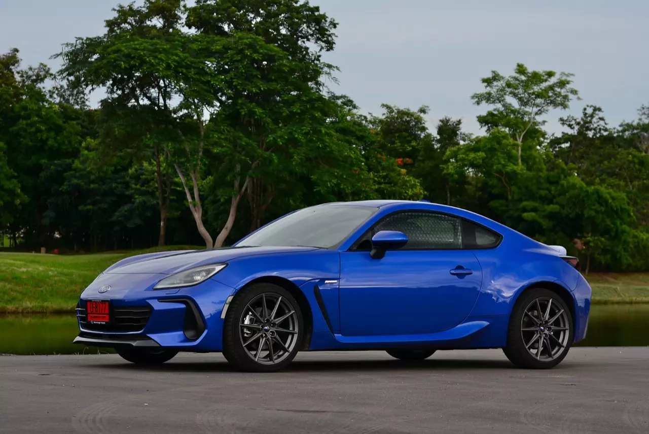 เล็กแต่ร้าย ทดสอบ SUBARU NEW BRZ EYESIGHT 6AT