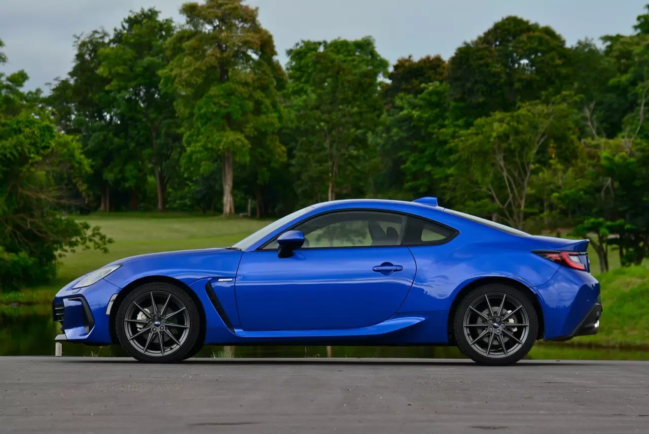 เล็กแต่ร้าย ทดสอบ SUBARU NEW BRZ EYESIGHT 6AT