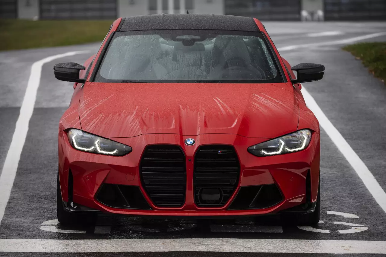ราคามาแล้ว! โหดจมูกโต BMW M4 COMPETITION COUPE