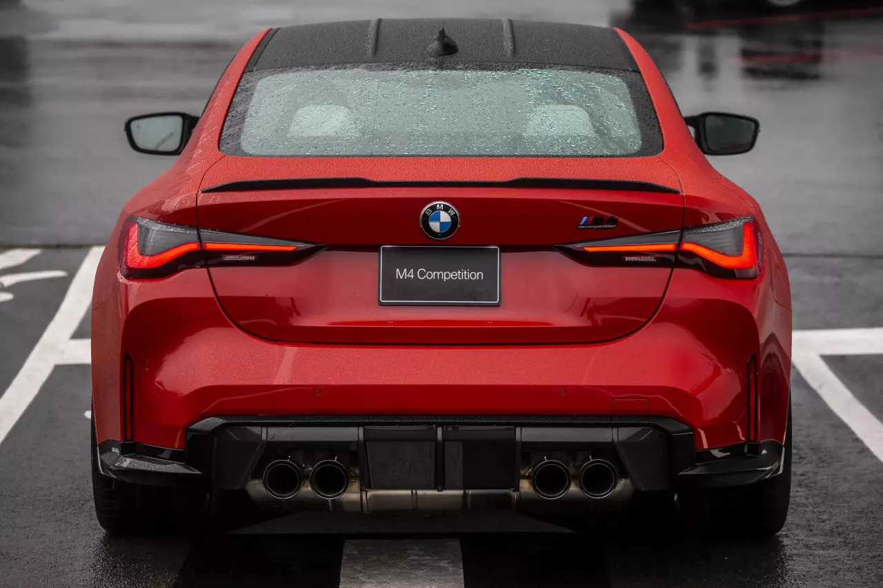 ราคามาแล้ว! โหดจมูกโต BMW M4 COMPETITION COUPE