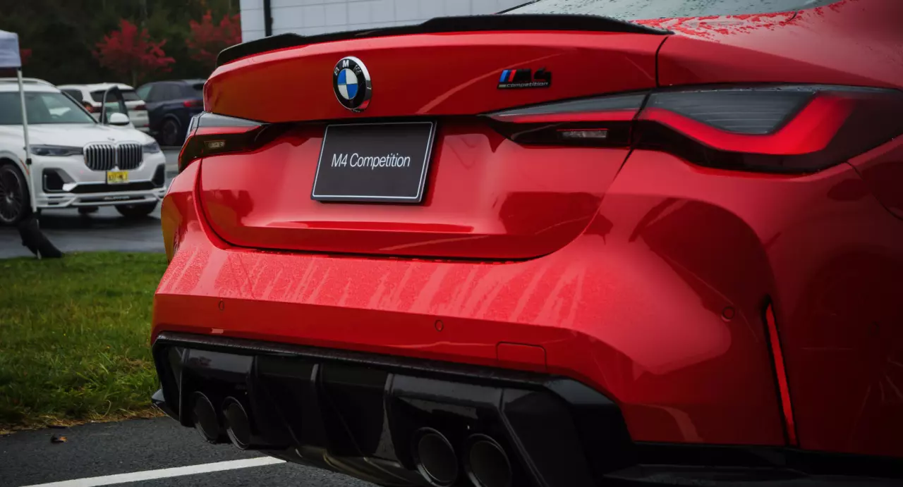 ราคามาแล้ว! โหดจมูกโต BMW M4 COMPETITION COUPE