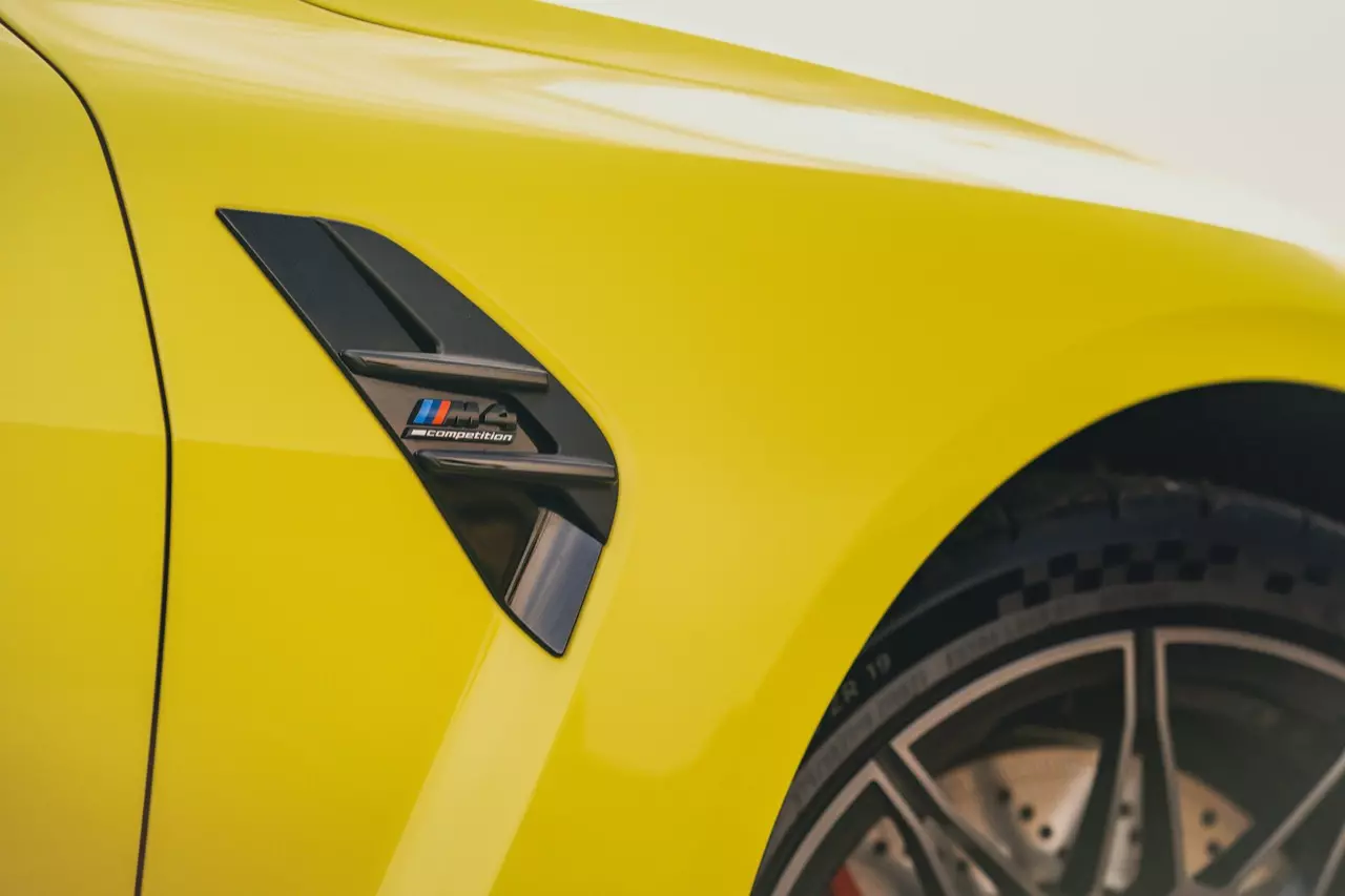 ราคามาแล้ว! โหดจมูกโต BMW M4 COMPETITION COUPE
