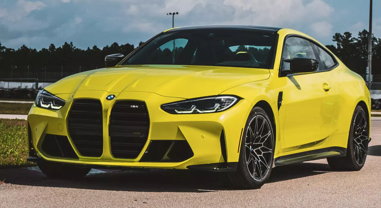 ราคามาแล้ว! โหดจมูกโต BMW M4 COMPETITION COUPE