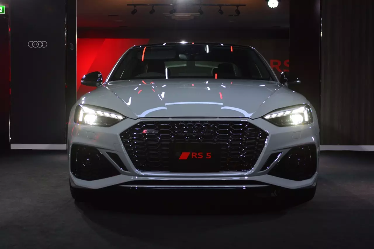 ขับสี่ ขี่แล้วหล่อ AUDI THAILAND เปิดตัวสปอร์ตคูเป้บ้าพลัง AUDI RS5 COUPE QUATTRO 