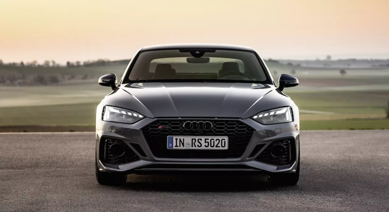 ขับสี่ ขี่แล้วหล่อ AUDI THAILAND เปิดตัวสปอร์ตคูเป้บ้าพลัง AUDI RS5 COUPE QUATTRO 