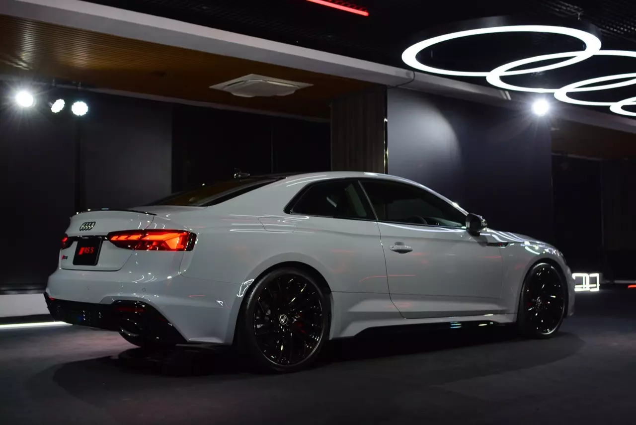 ขับสี่ ขี่แล้วหล่อ AUDI THAILAND เปิดตัวสปอร์ตคูเป้บ้าพลัง AUDI RS5 COUPE QUATTRO 