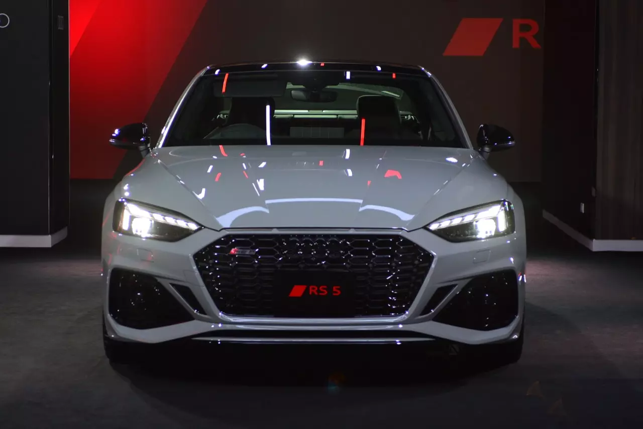ขับสี่ ขี่แล้วหล่อ AUDI THAILAND เปิดตัวสปอร์ตคูเป้บ้าพลัง AUDI RS5 COUPE QUATTRO 
