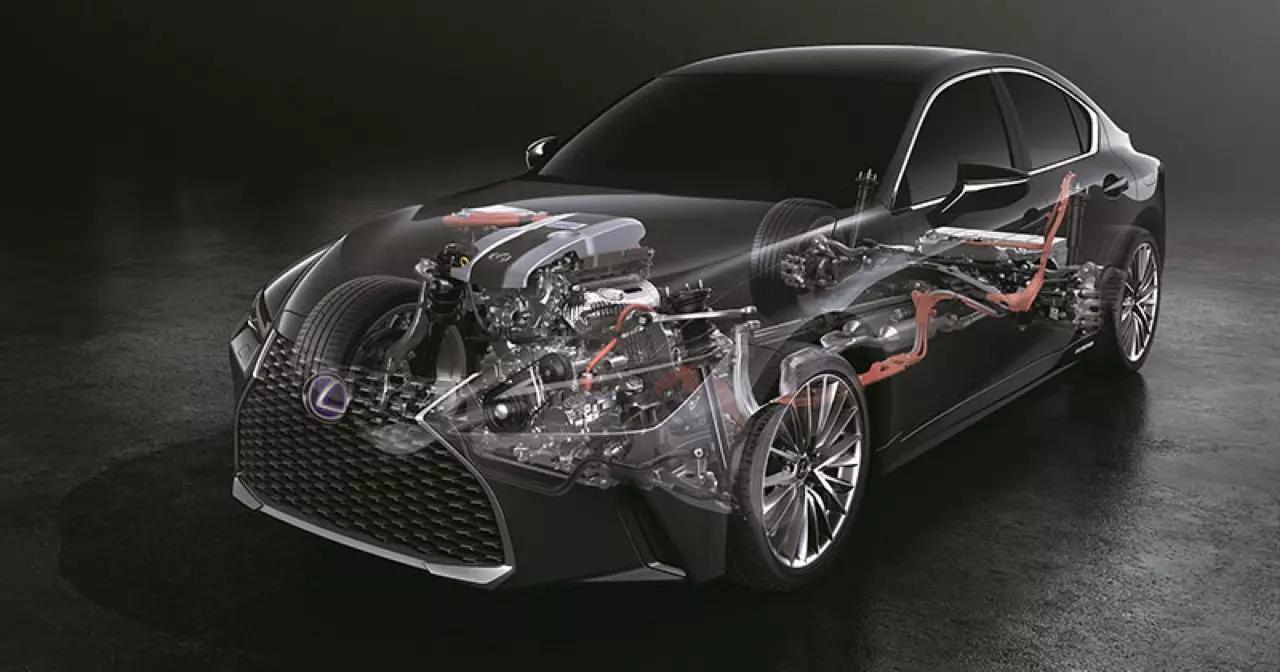 ลองของหรู! ทดสอบ LEXUS IS300h HYBRID F SPORT FACELIFT 2021