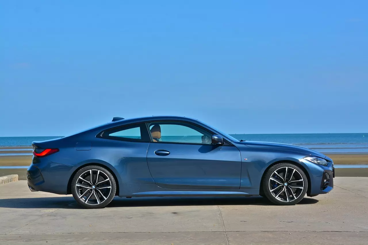 หนูเล็ก เด็กจมูกโต! ทดสอบ BMW 430i M SPORT G22