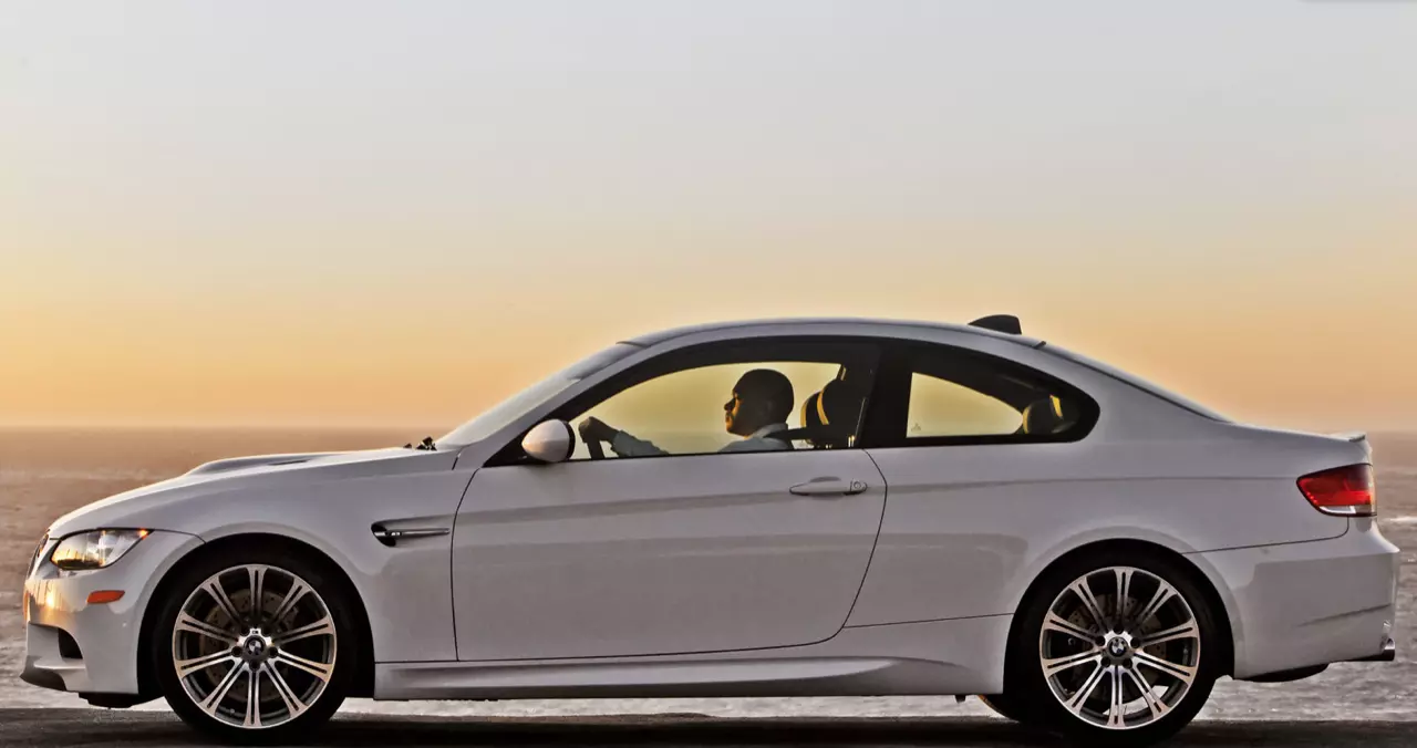 หนูเล็ก เด็กจมูกโต! ทดสอบ BMW 430i M SPORT G22