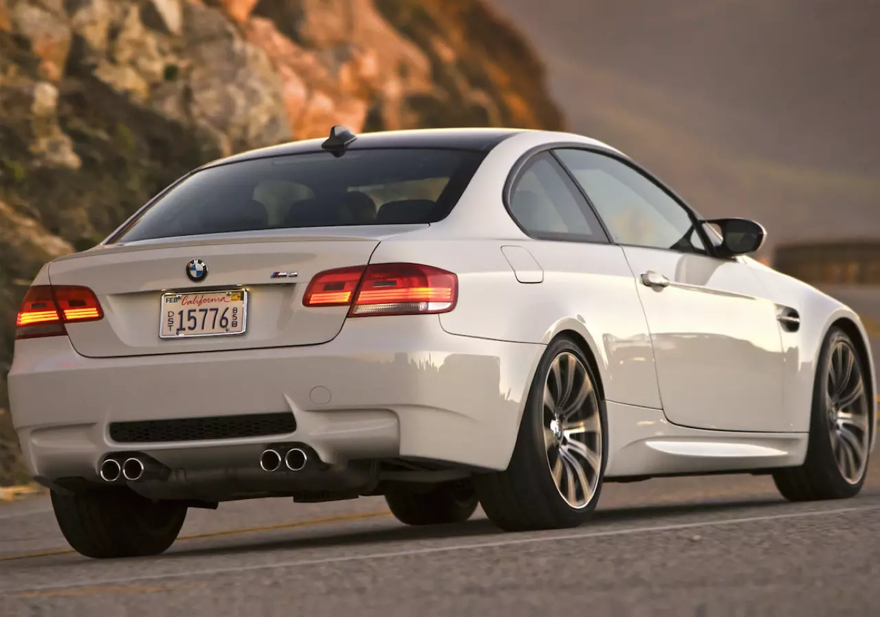 หนูเล็ก เด็กจมูกโต! ทดสอบ BMW 430i M SPORT G22