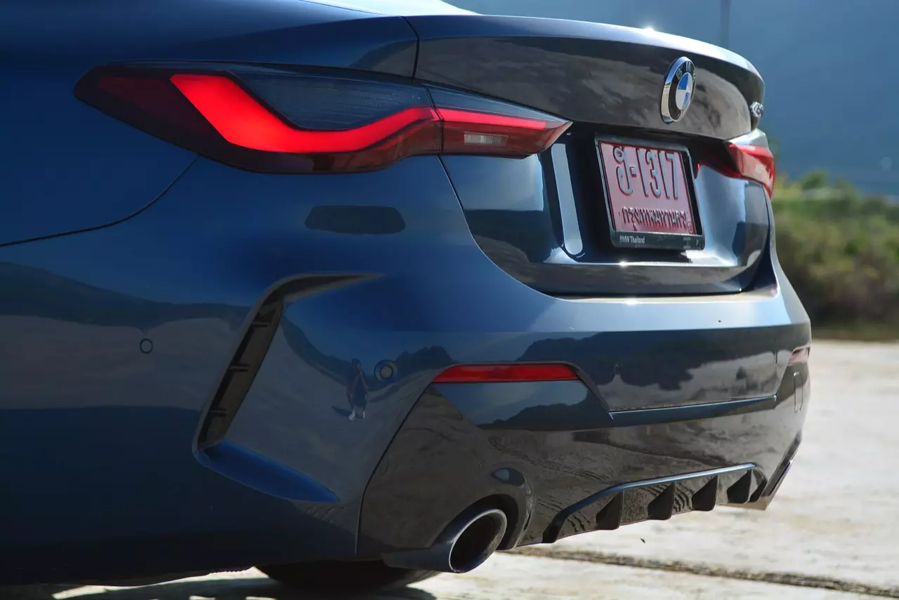 หนูเล็ก เด็กจมูกโต! ทดสอบ BMW 430i M SPORT G22