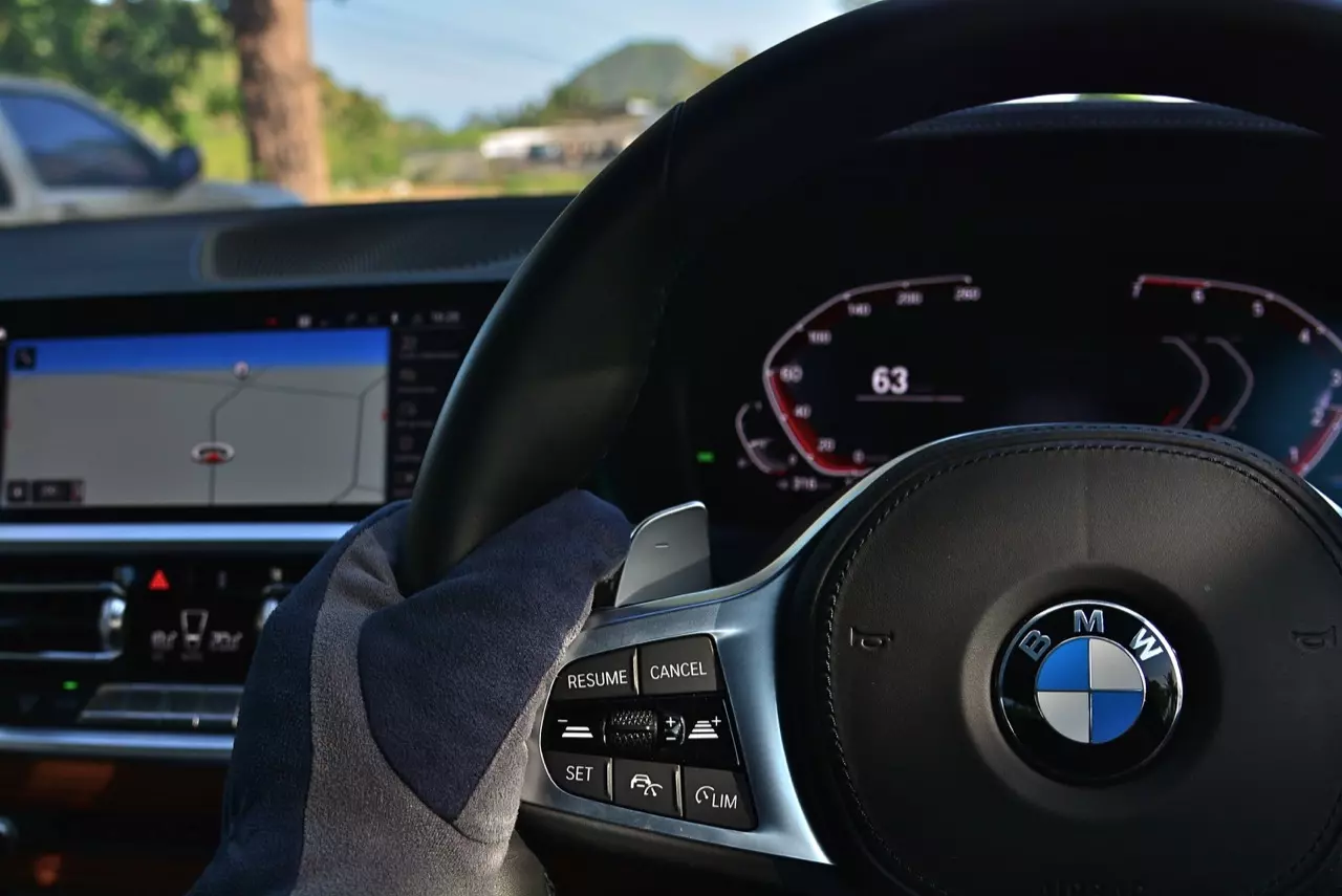 หนูเล็ก เด็กจมูกโต! ทดสอบ BMW 430i M SPORT G22