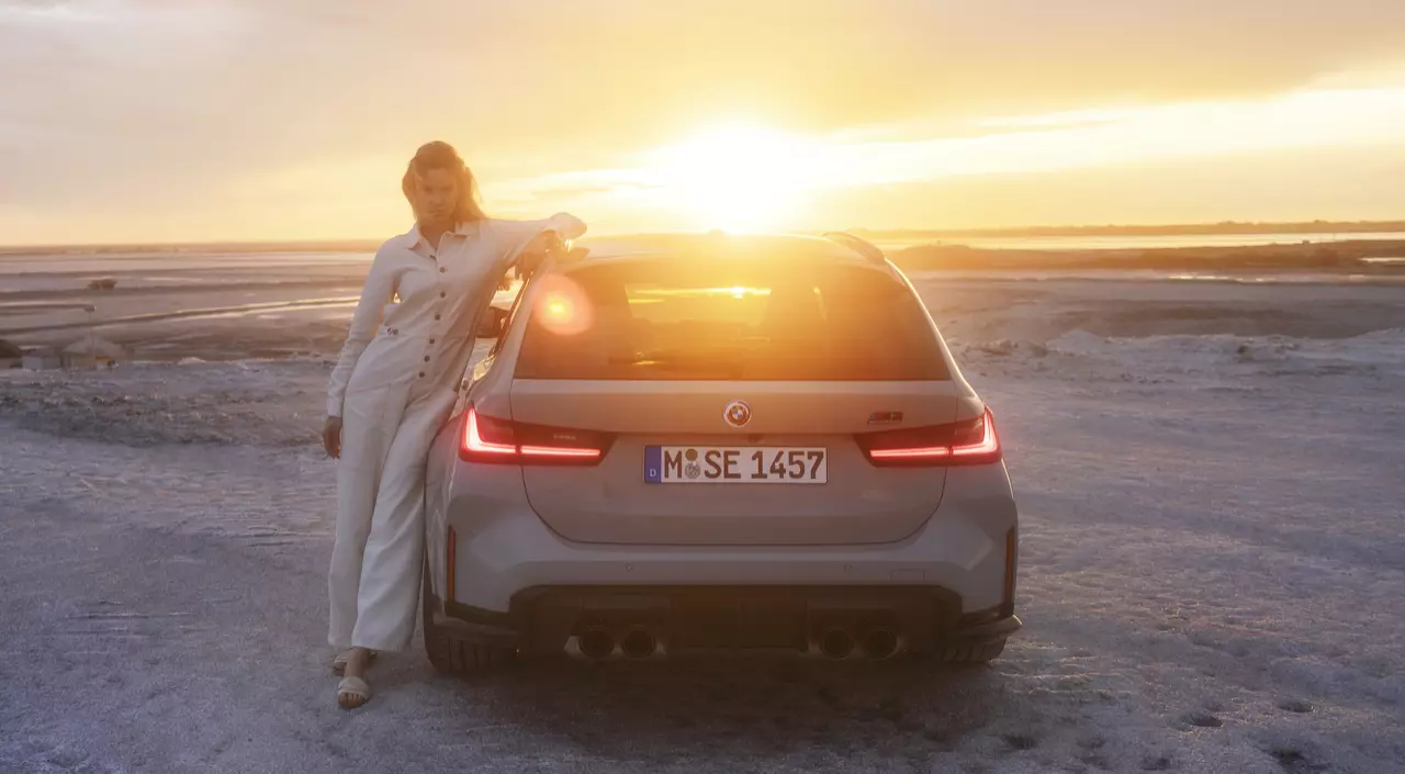 ราคาดีงาม BMW M3 Competition M xDrive Touring สปอร์ตแวกอนสายโหด 510 แรงม้า