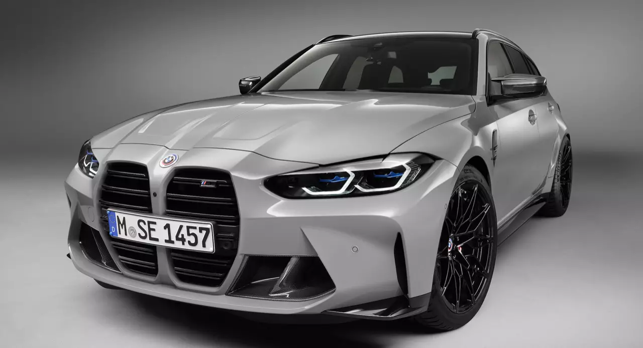 ราคาดีงาม BMW M3 Competition M xDrive Touring สปอร์ตแวกอนสายโหด 510 แรงม้า