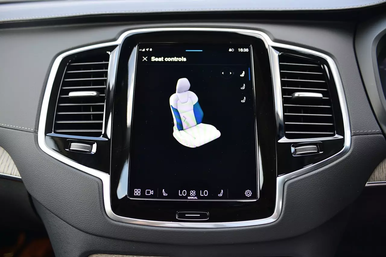 ทดสอบ VOLVO XC90 RECHARGE ULTMATE T8 ยานแม่ไวกิ้ง แรงบิดทะลุมิติกับระบบ PLUG IN HYBRID