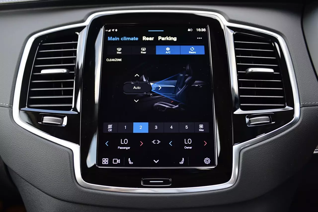 ทดสอบ VOLVO XC90 RECHARGE ULTMATE T8 ยานแม่ไวกิ้ง แรงบิดทะลุมิติกับระบบ PLUG IN HYBRID