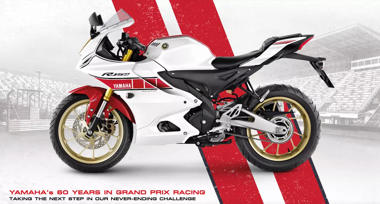 โผล่แล้ว BABY R1 New YAMAHA R15 Connected-ABS