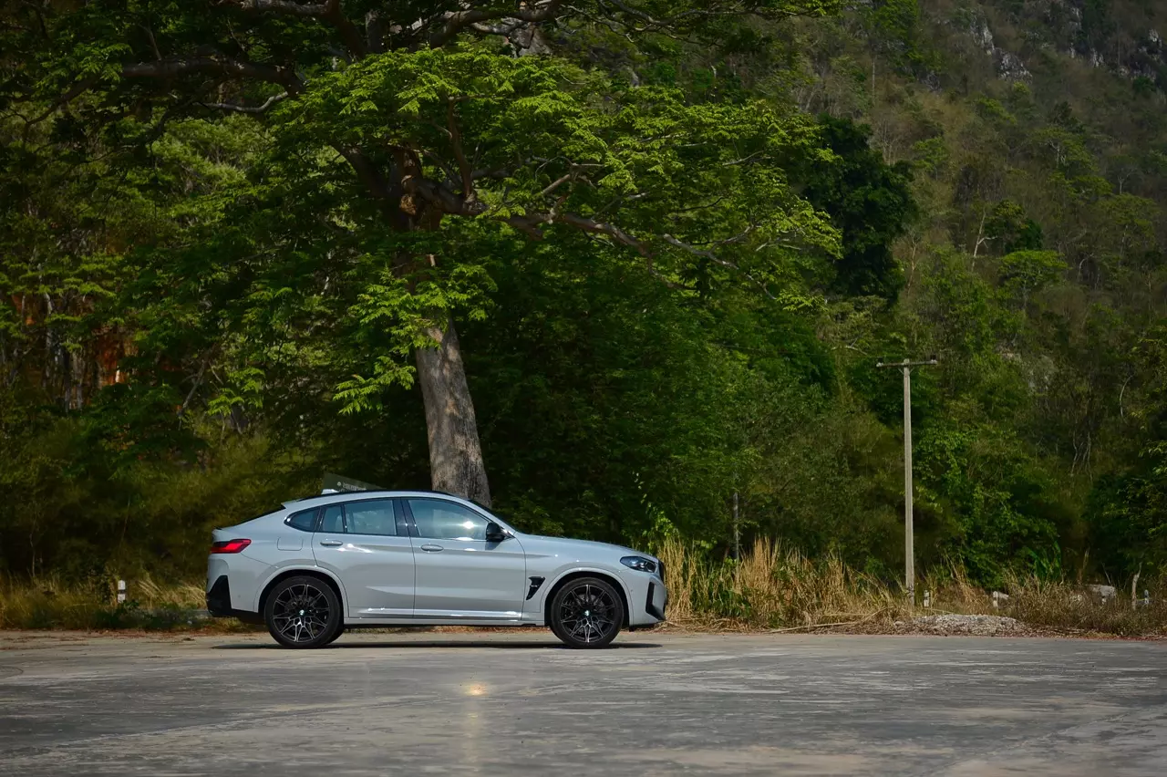 ดึงโหด ทดสอบ BMW X4 M COMPETITION LCI 2023