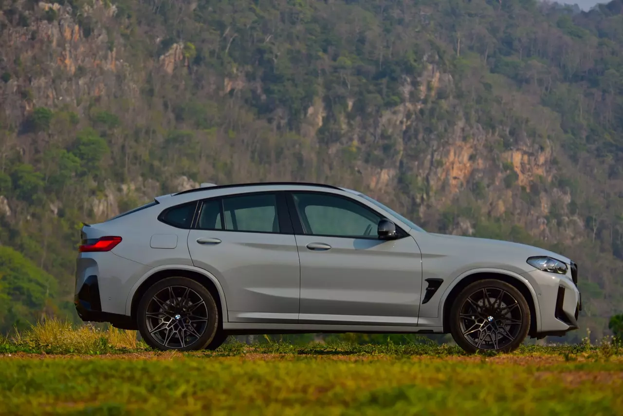 ดึงโหด ทดสอบ BMW X4 M COMPETITION LCI 2023