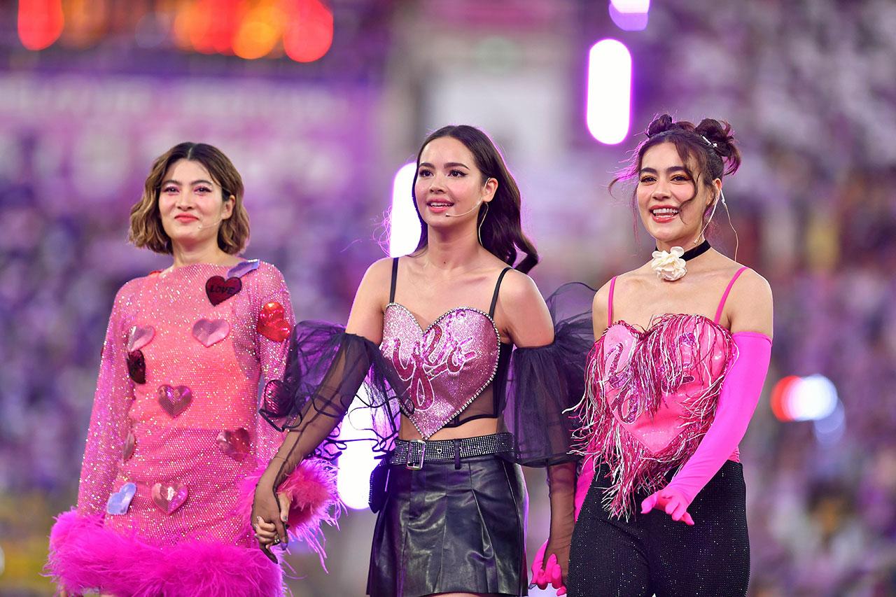 ญาญ่า–มาร์กี้–คิม