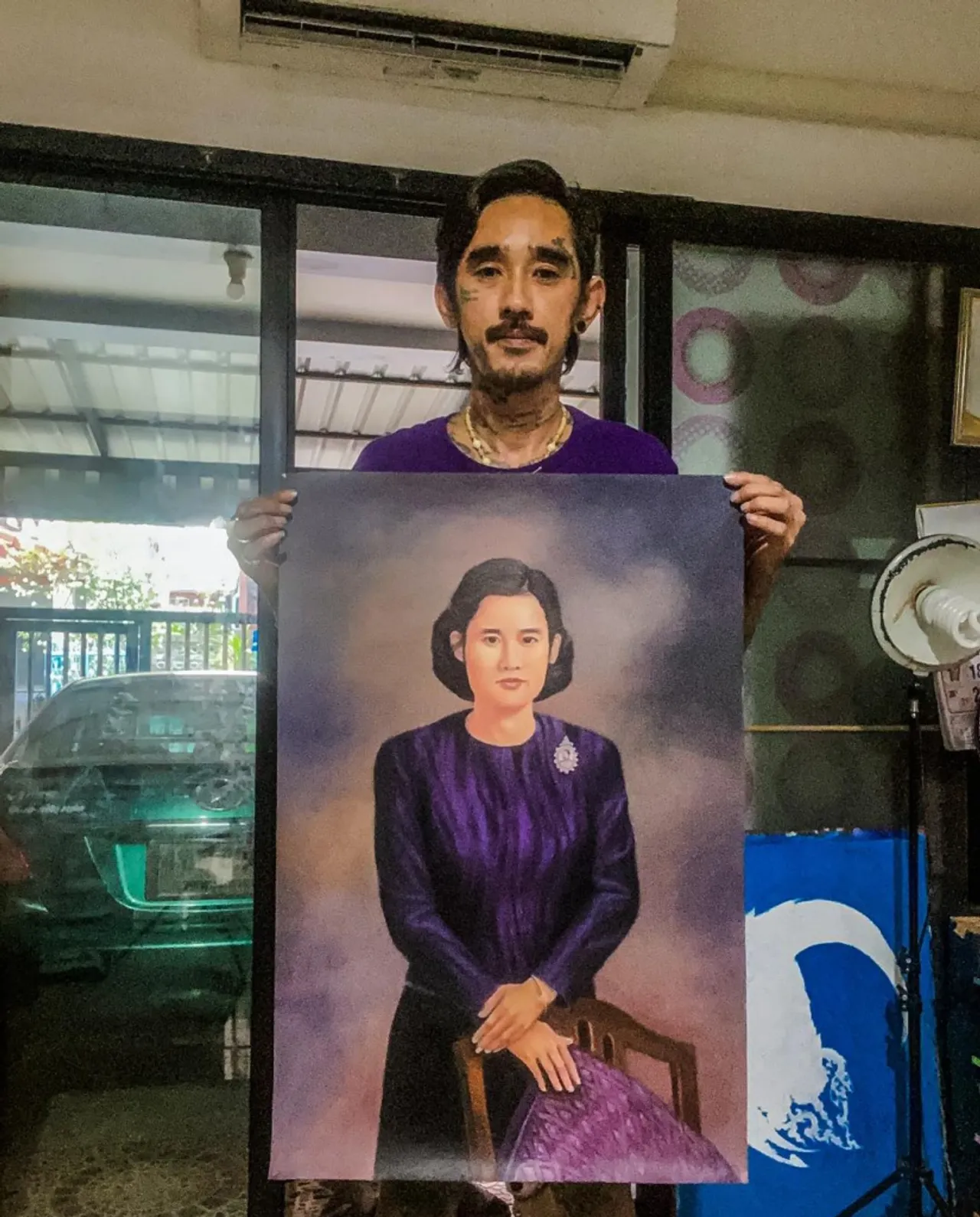 'ขี้คุกเขียนรูป' อดีตผู้ค้ายา สู่จิตรกร เปลี่ยนชีวิตด้วยโอกาสและแรงศรัทธา