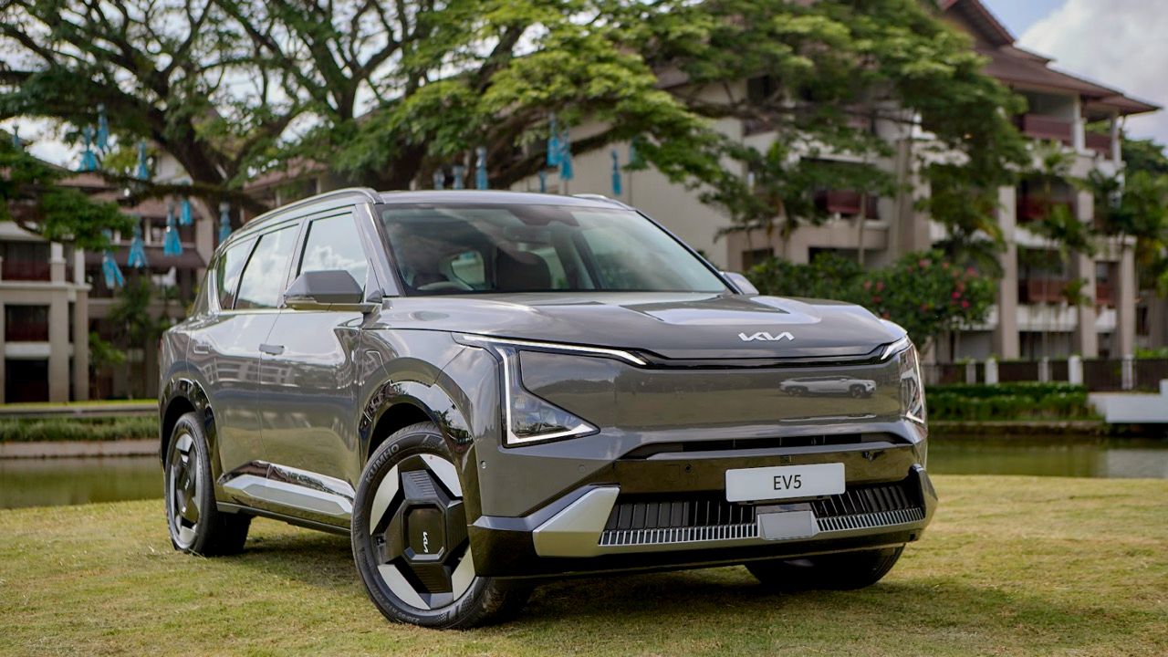  KIA EV5 EARTH LONG RANGE FWD